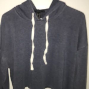 cropped hoodie
